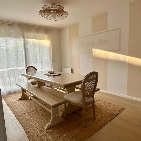 Maison 300m De La